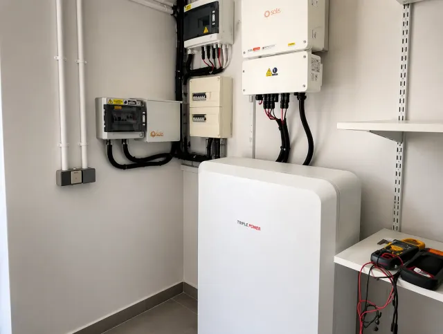 Système de stockage batterie solaire résidentiel